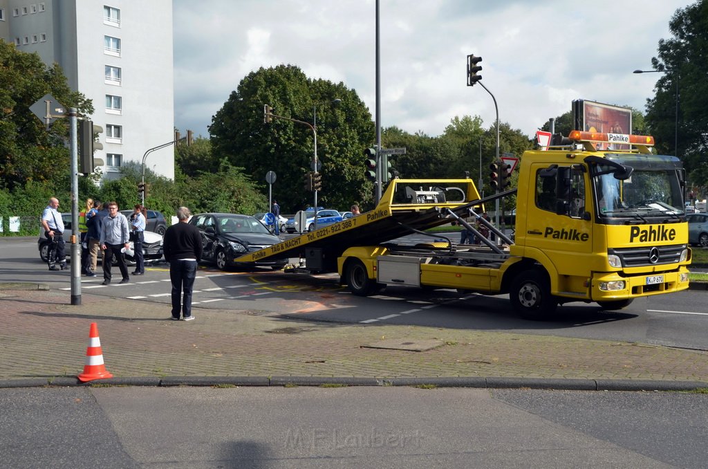 VU Koeln Muelheim Herler Ring Bergisch Gladbacherstr P57.JPG - Miklos Laubert